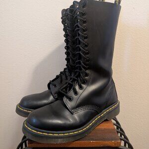 Dr. Marten's 1914 Leather Boots 14 Eyelet